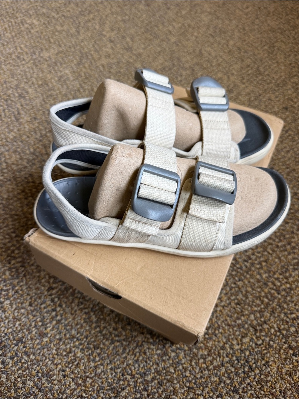 Astral Women’s Cream Strap Sandals - Picture 4 of 8